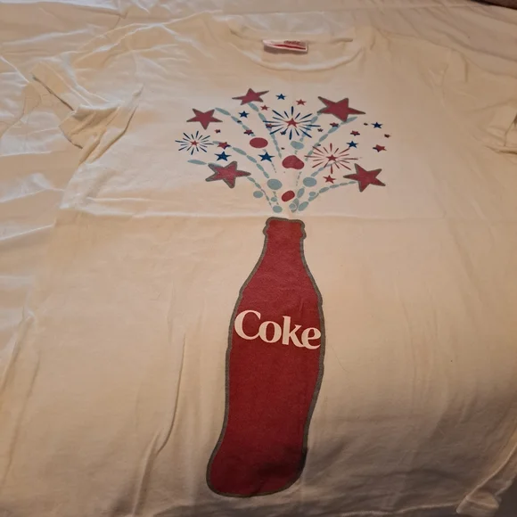 COKE TSHIRT - Picture 2 of 3